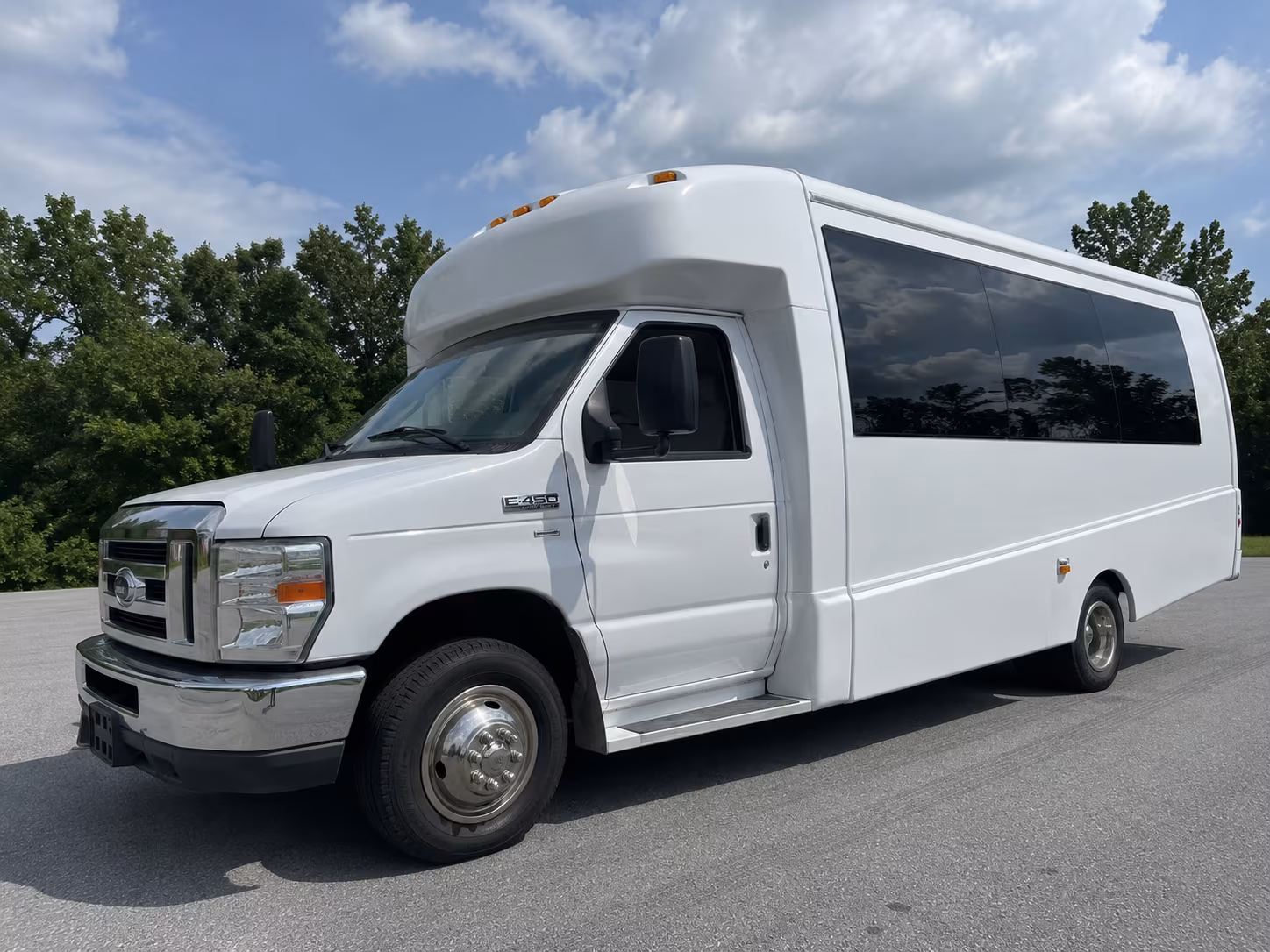 Anaheim Concert & Music Festival Transportation onboard seating