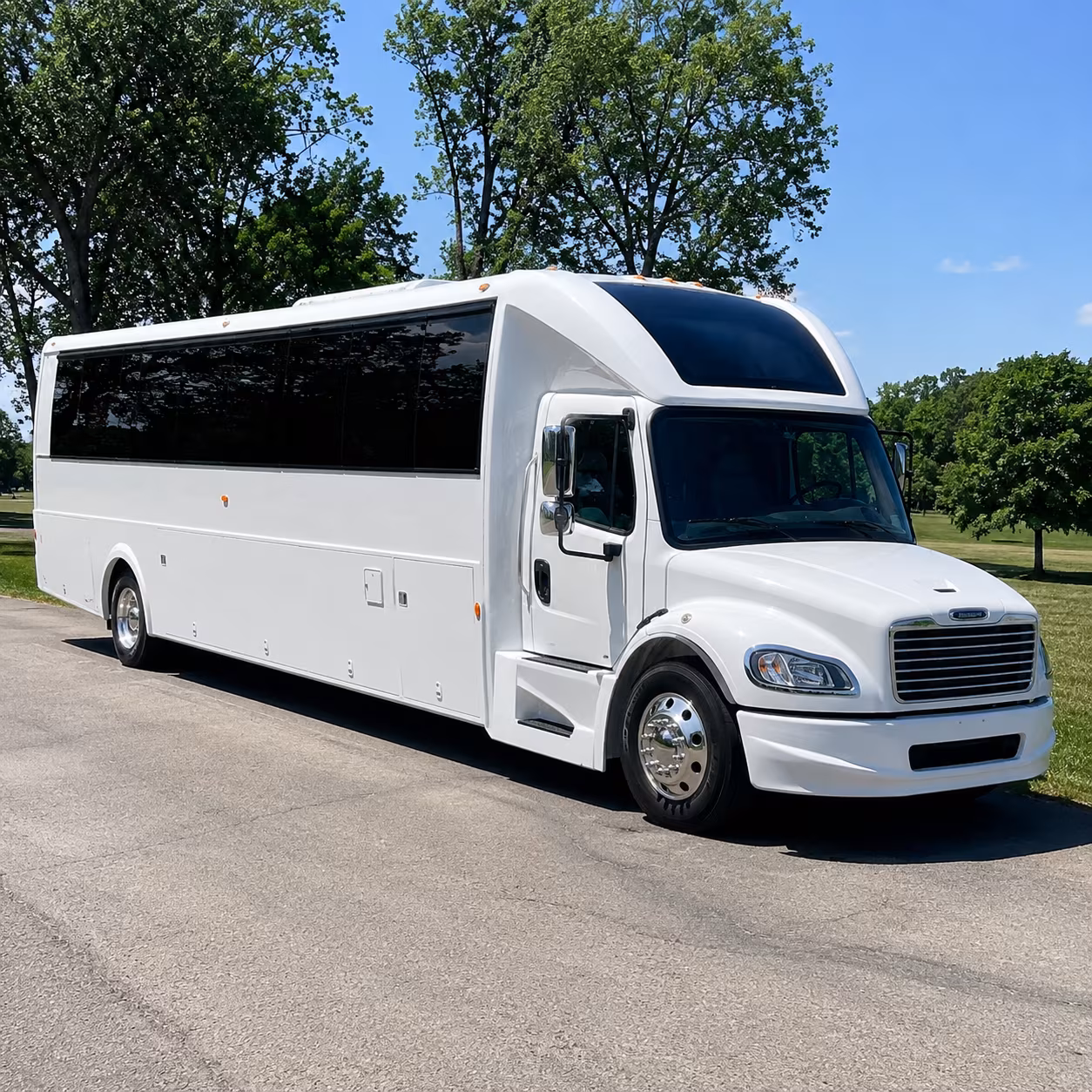 Buena Park Birthday, Sweet 16, & Quinceañera Party Bus Rentals