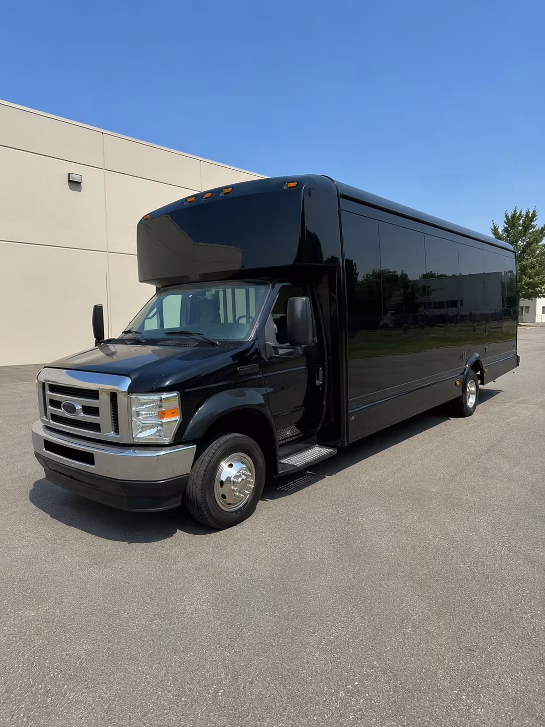 Buena Park Sporting Event Transportation