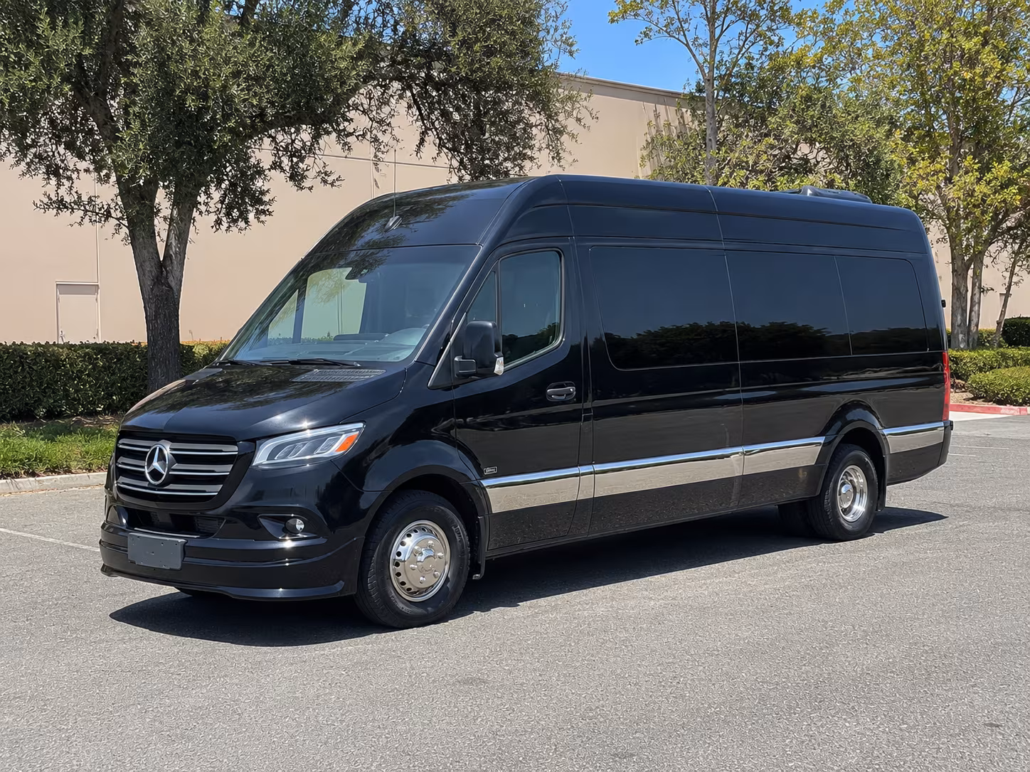 Fullerton Airport Shuttles & Transportation