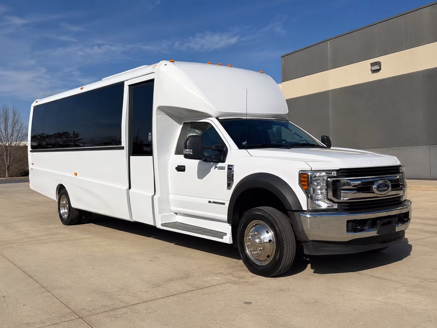 Fullerton Corporate Event Transportation