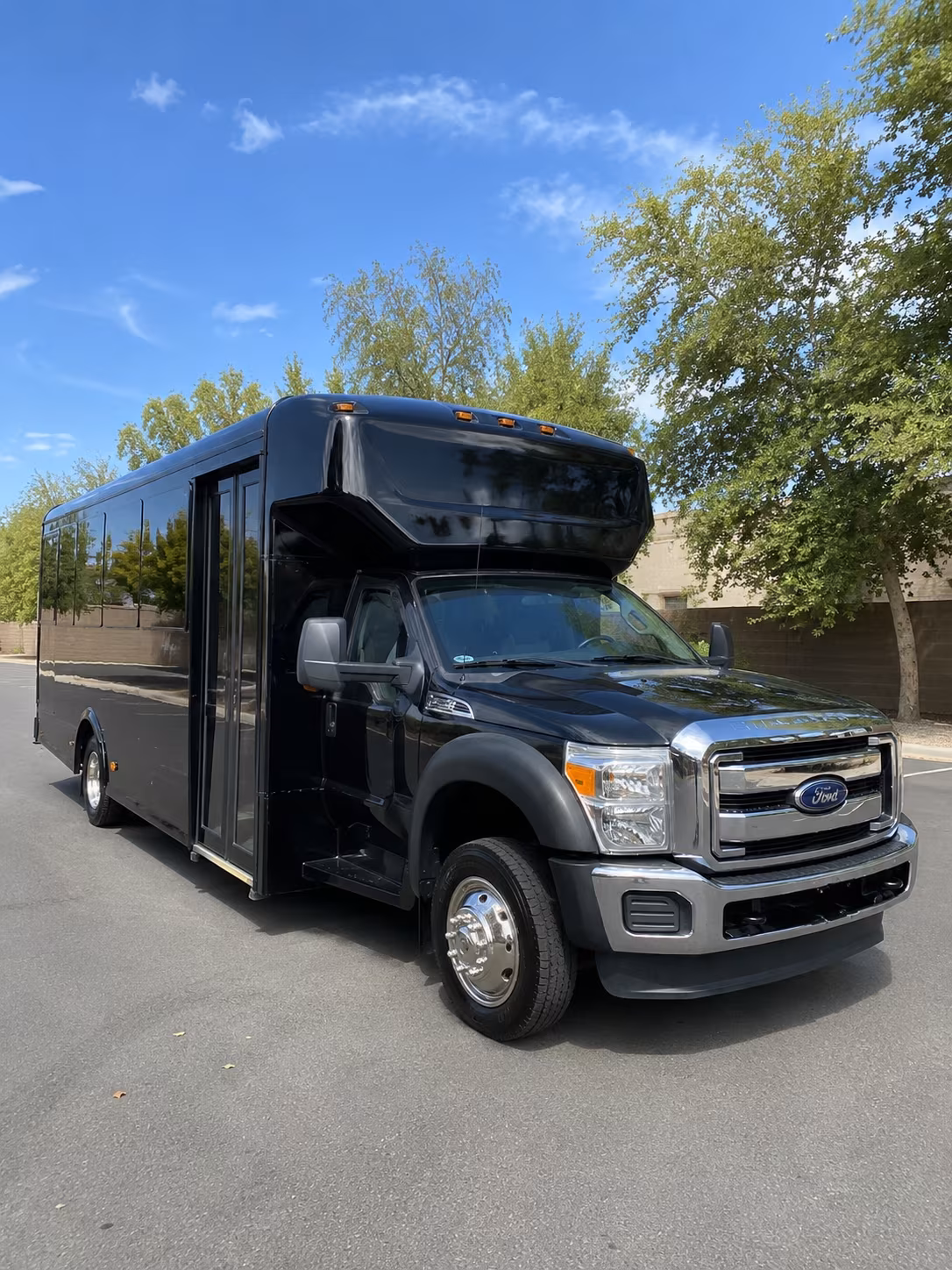 Garden Grove Birthday, Sweet 16, & Quinceañera Party Bus Rentals