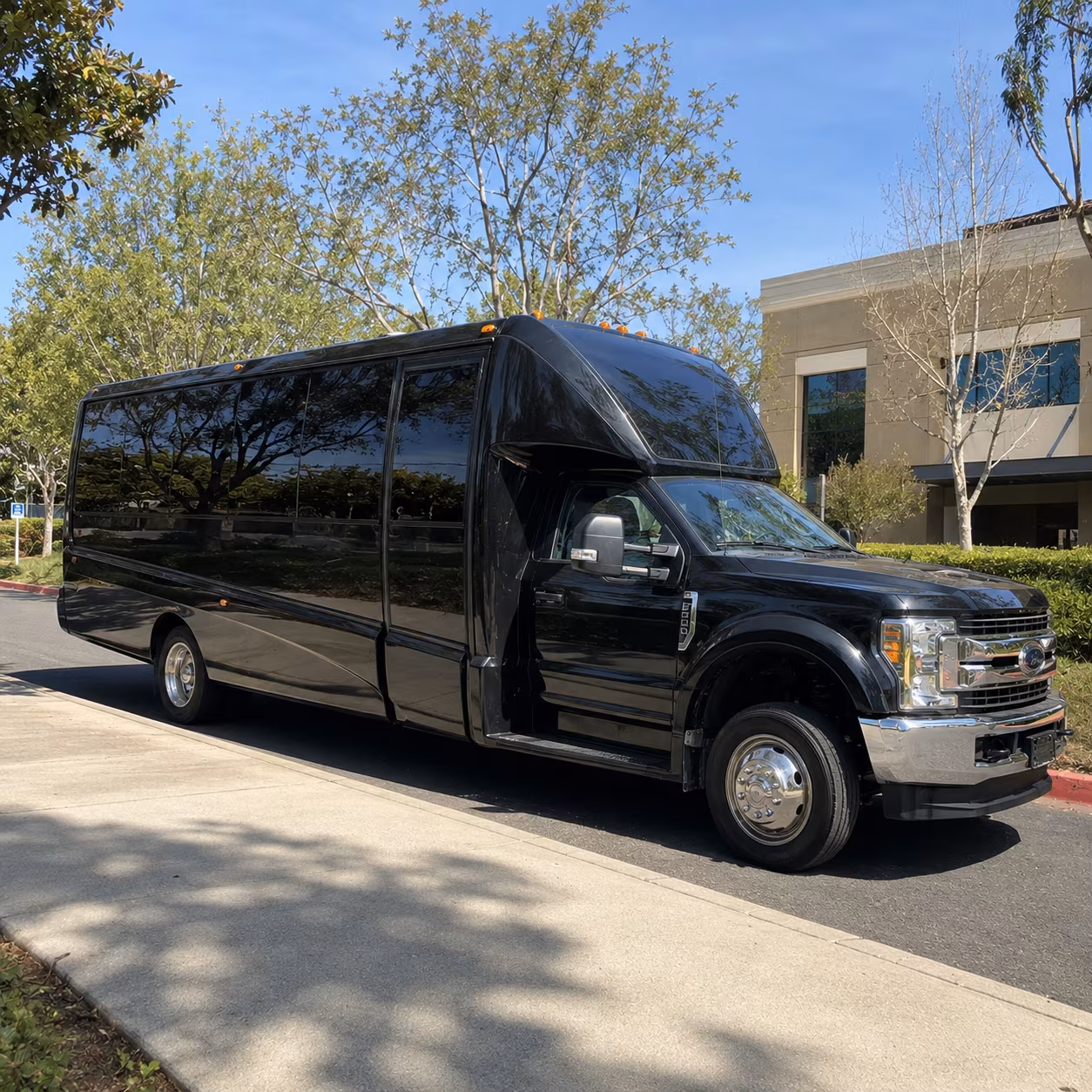 Santa Ana Birthday, Sweet 16, & Quinceañera Party Bus Rentals