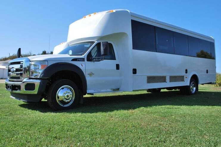 San Diego 15-35 Passenger Minibuses